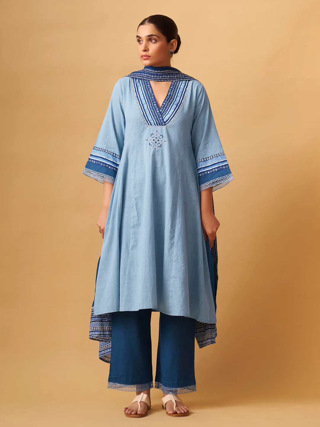 Elegant Cotton Kurta Set with Fine Embroidery - Image 2