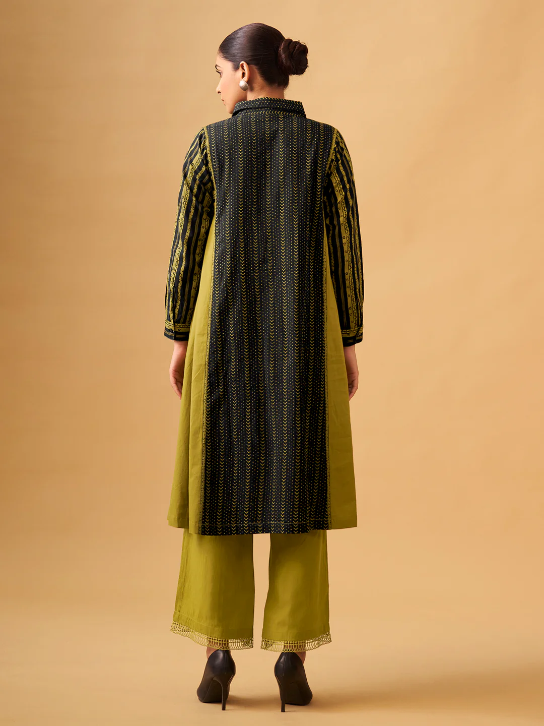 Elegant Mustard & Olive Printed Cambric Kurta Set with Modern Silhouette - Image 3