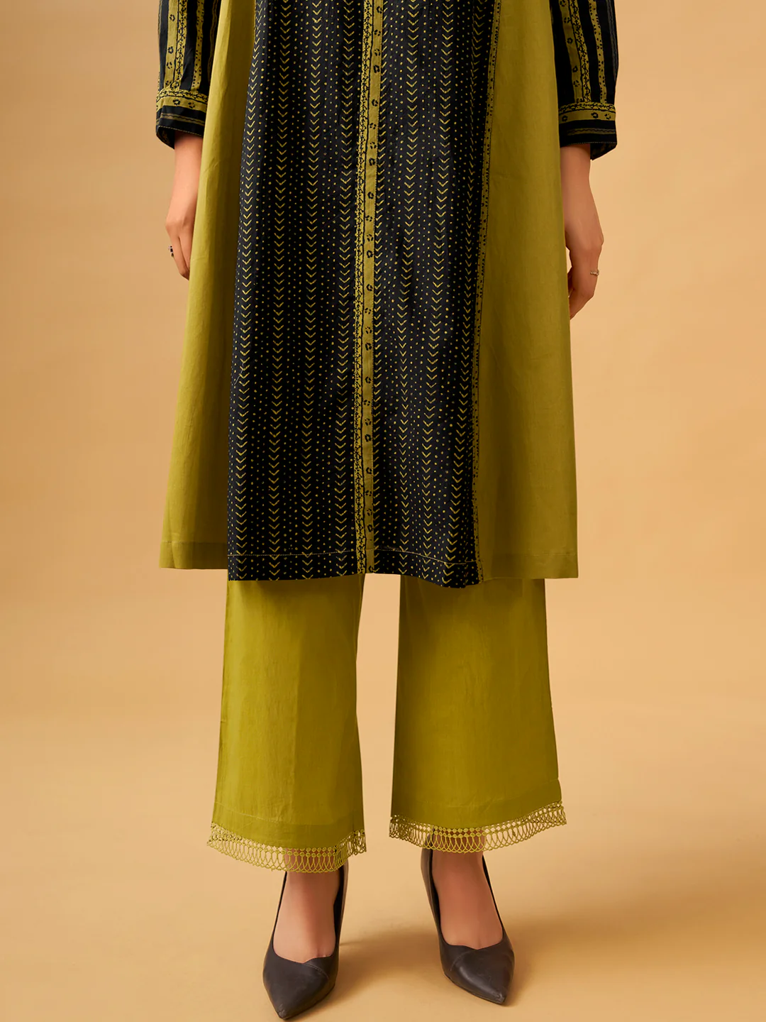Elegant Mustard & Olive Printed Cambric Kurta Set with Modern Silhouette - Image 5