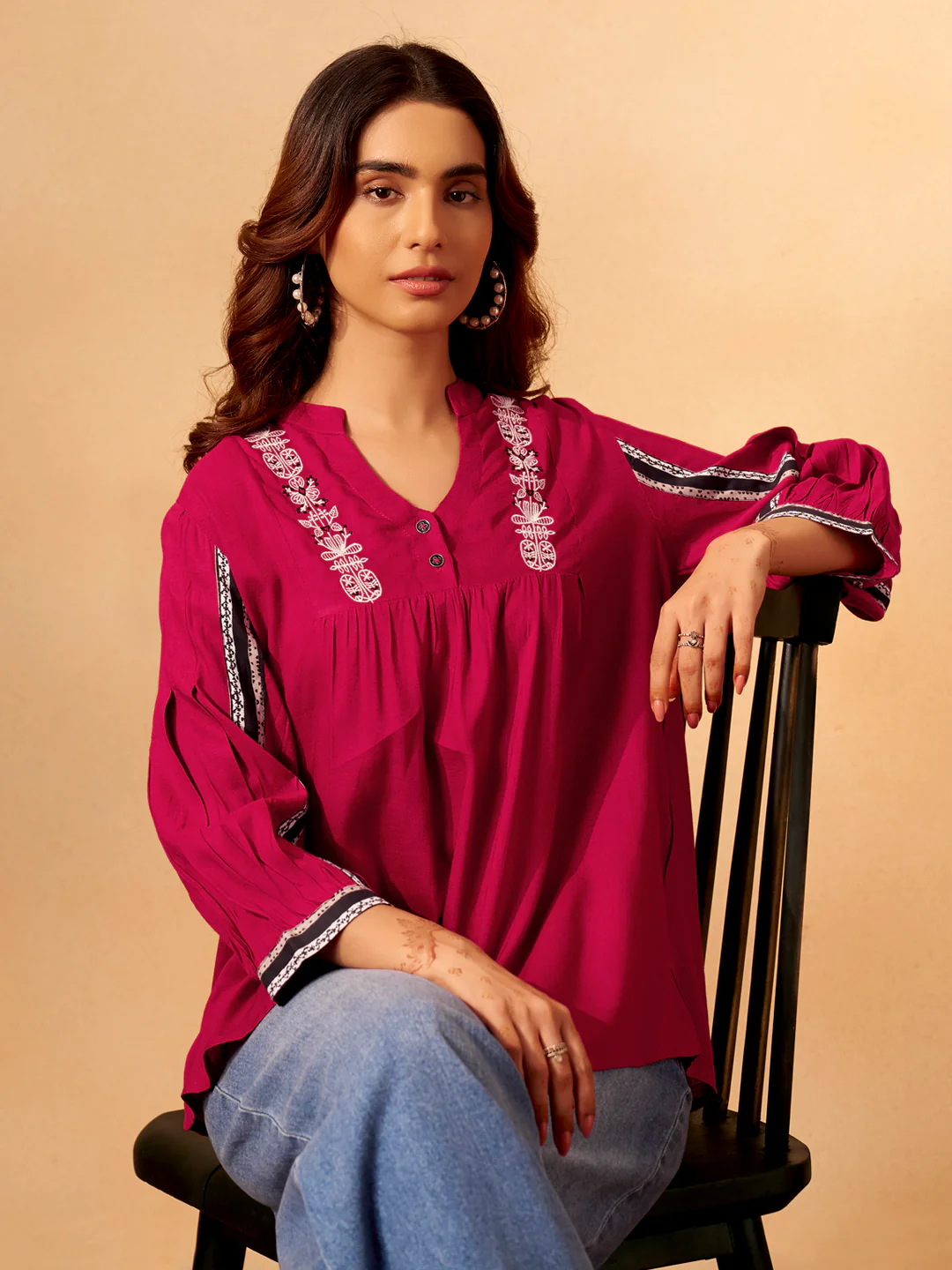 Graceful Red Rayon Slub Everyday Top - Image 5