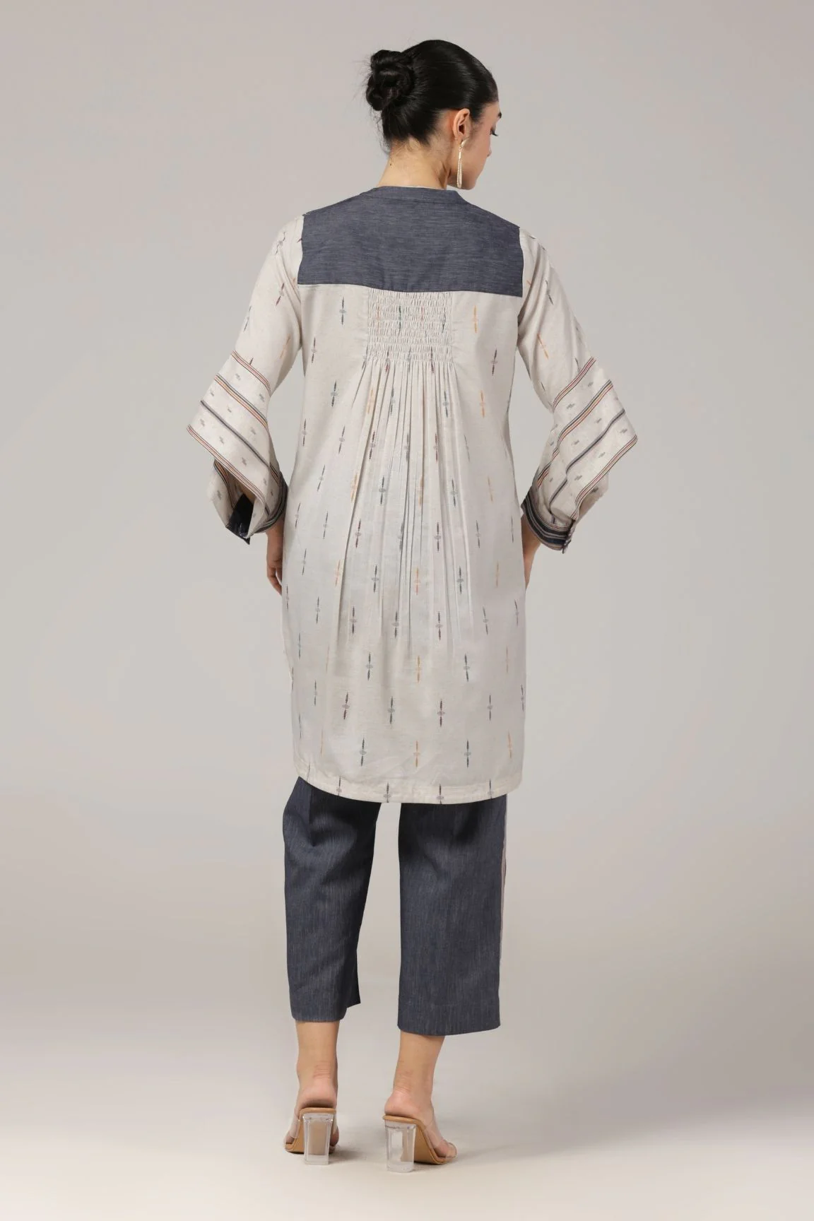 Grey-Blue Ikkat Co-ord Set - Image 3