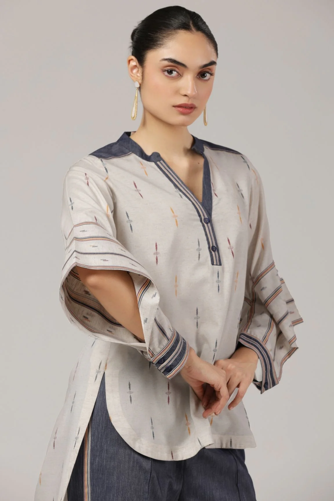 Grey-Blue Ikkat Co-ord Set - Image 5