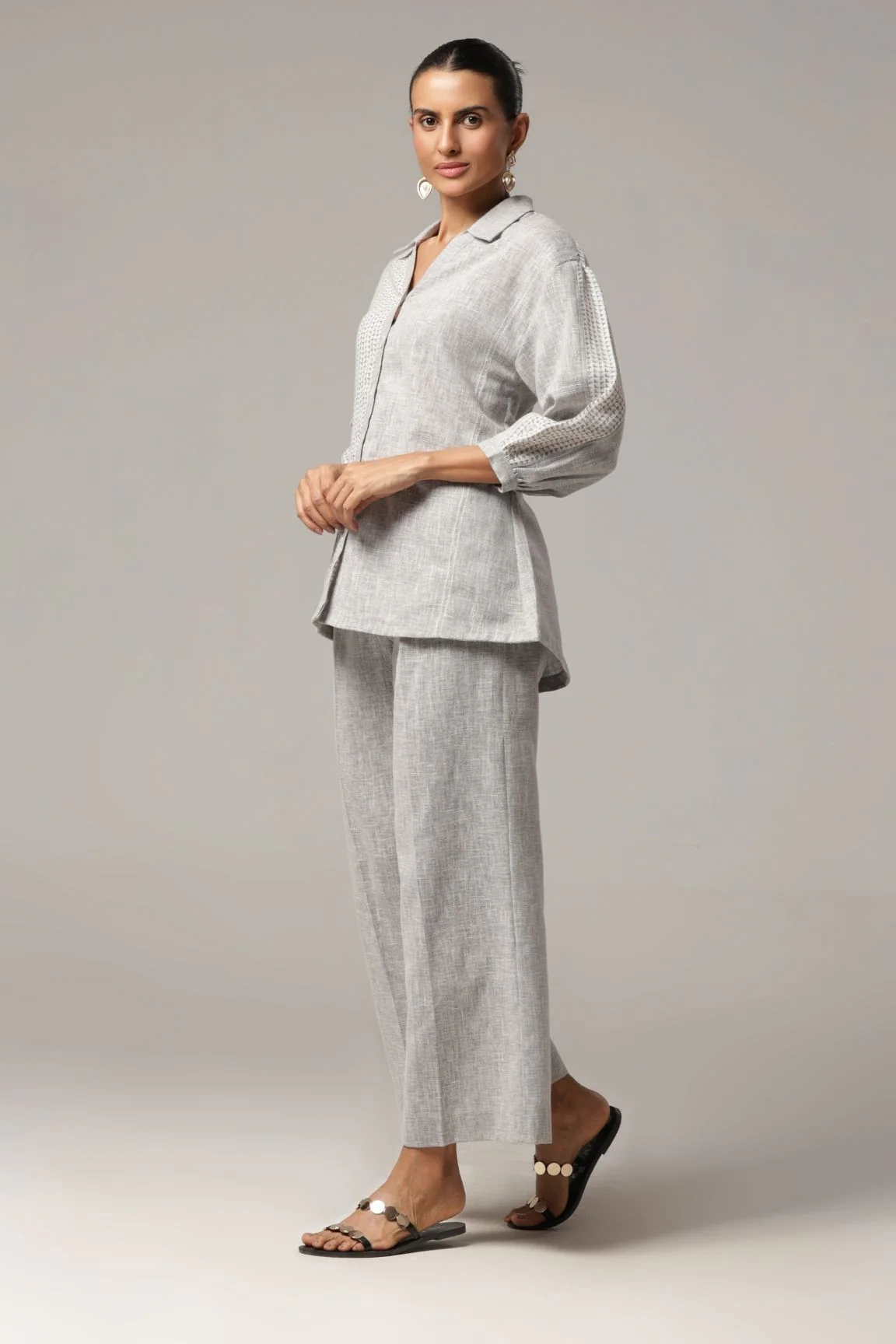 Grey Textured Floral Embroidered Cotton shirt - Image 4
