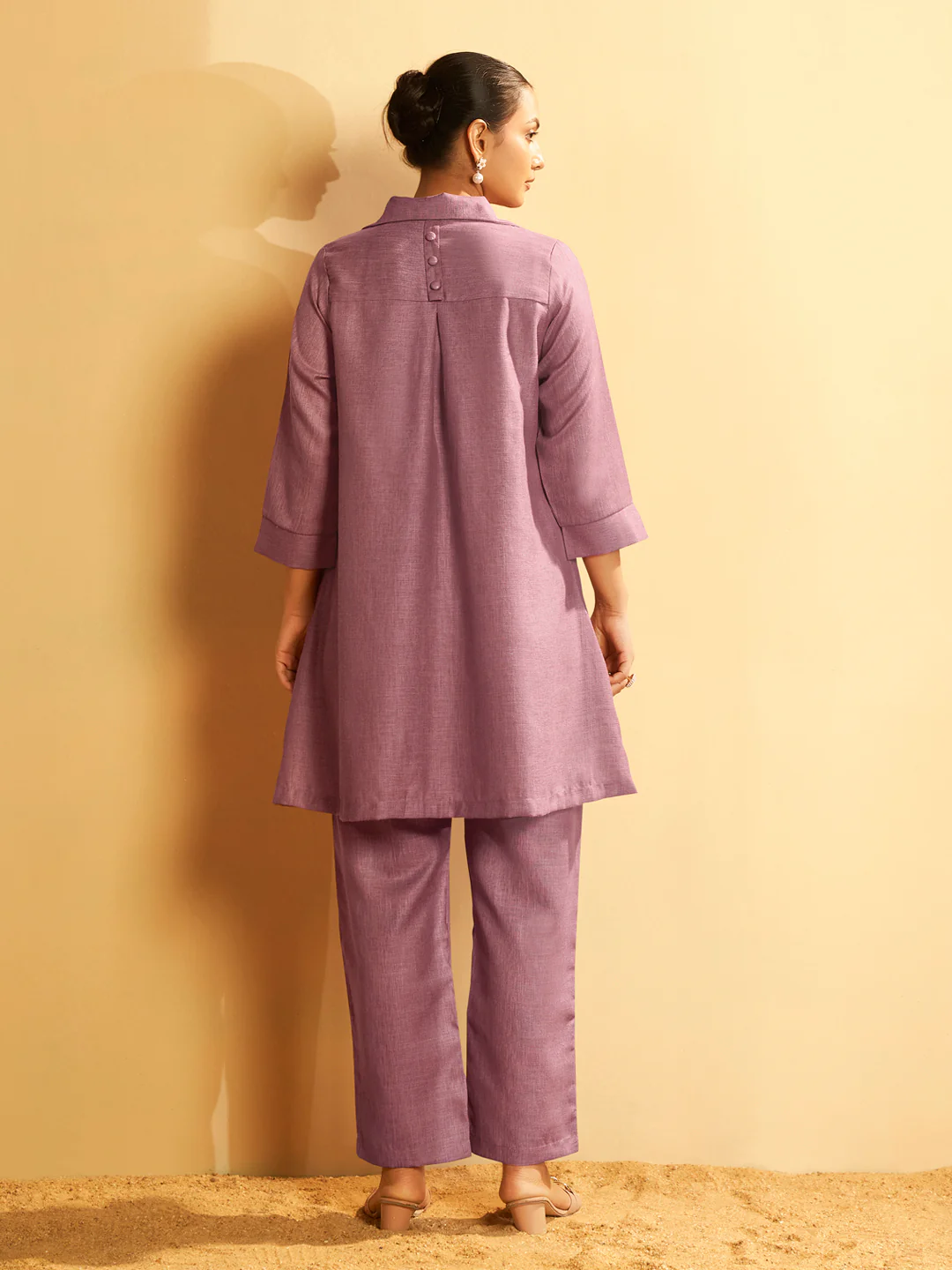 Mauve Button-Down Flared Kurta Set - Image 4