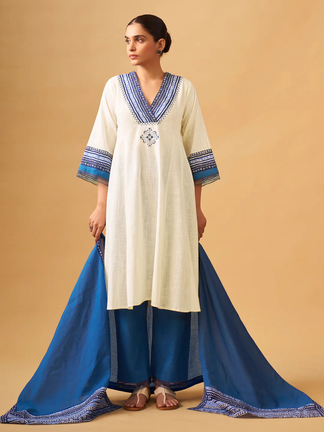 Textured Cotton Kurta Set with Handcrafted Details - Image 3