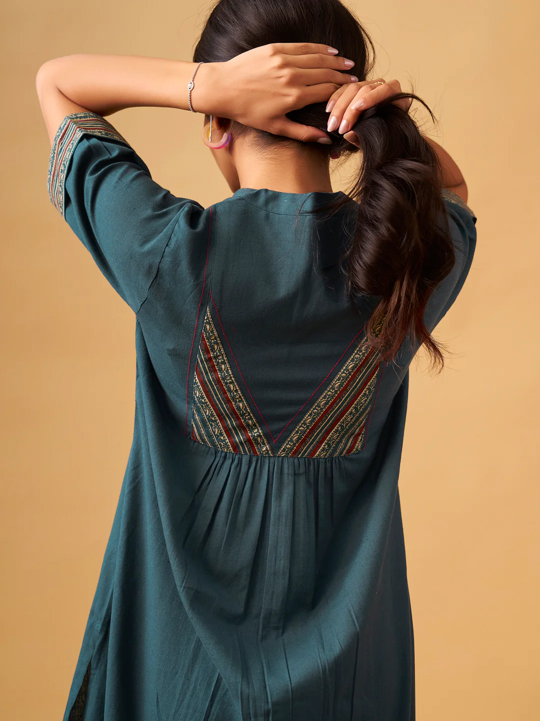 Textured Cotton Kurta Set with Matching Scarf - Image 8