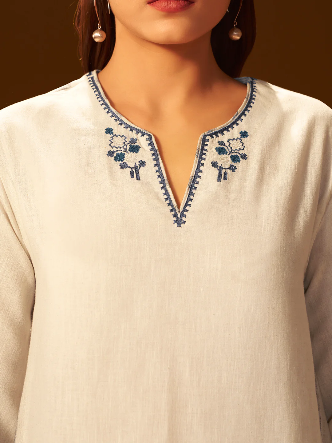 White and Blue Embroidered Cotton Kurta Set - Image 7